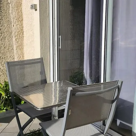 Duplex Dans Pavillon Neuilly Sur Marne Entre Paris Et Disney Exterior foto