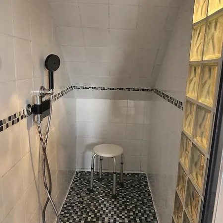 Duplex Dans Pavillon Neuilly Sur Marne Entre Paris Et Disney Exterior foto